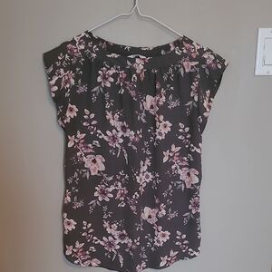 Reitmans Black and Pink Floral Blouse